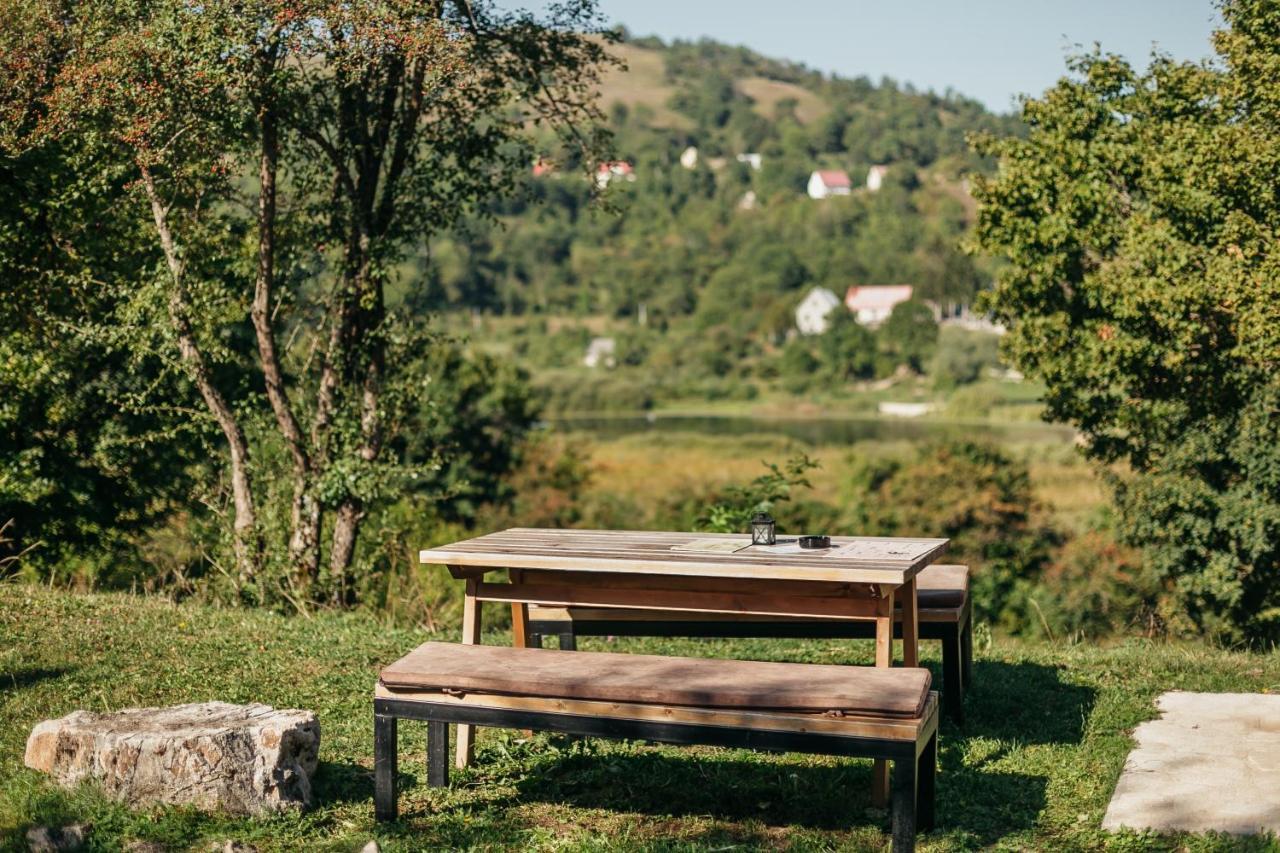Eco Village Nevidio Poscenje Kültér fotó