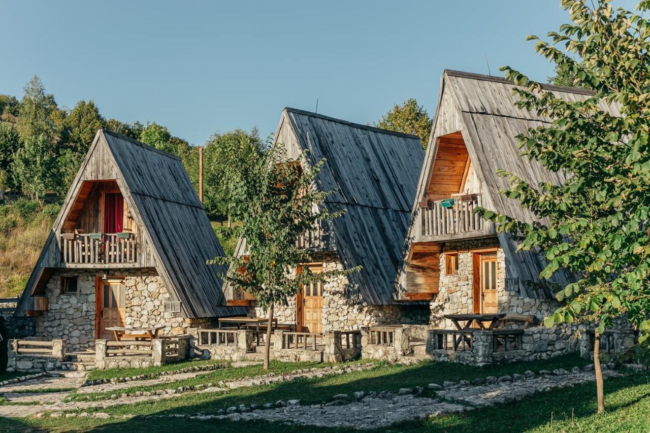 Eco Village Nevidio Poscenje Kültér fotó