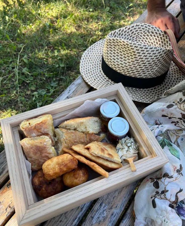 Eco Village Nevidio Poscenje Kültér fotó